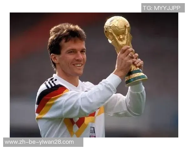 世界足球历史上最伟大的50位球星及其传奇时刻揭秘